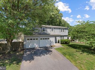5310 Indian Rock Rd, Centreville, VA 20120