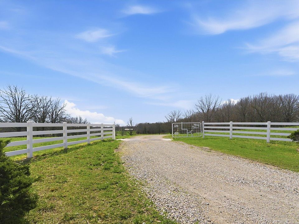 8896 State Route Zz, West Plains, MO 65775 | MLS #60318490 | Zillow
