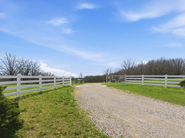 8896 State Route Zz, West Plains, MO 65775