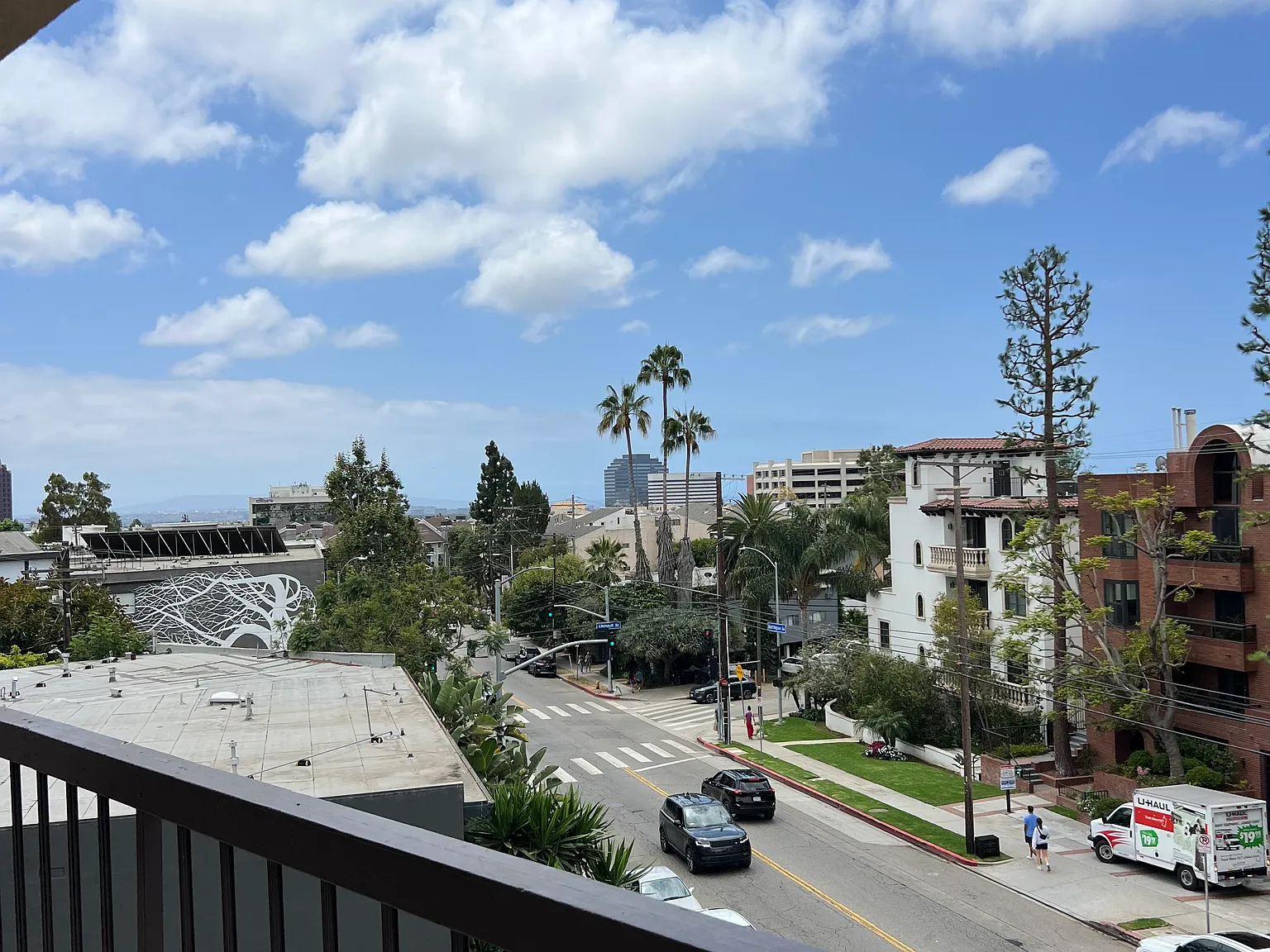 3 bed, 1500 sqft, $5,000 — Photo 1