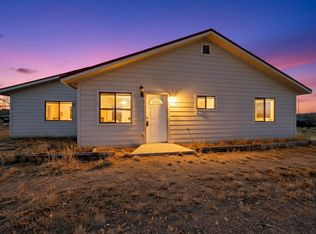 3 California Ct, Moriarty, NM 87035