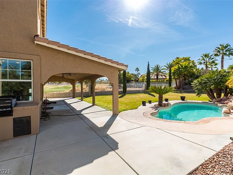 152 Ultra Dr — Photo 47