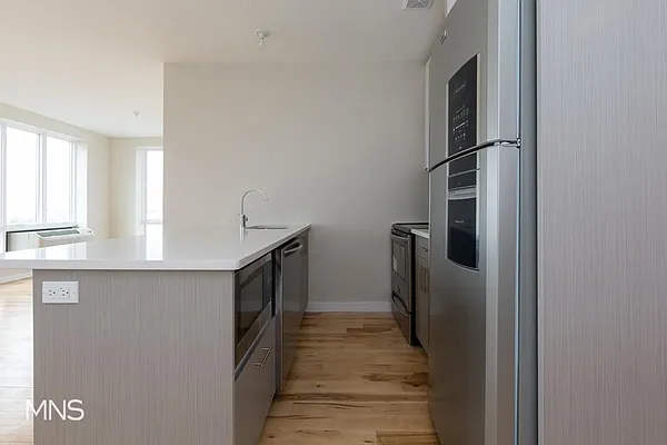 Rented by MNS | media 28