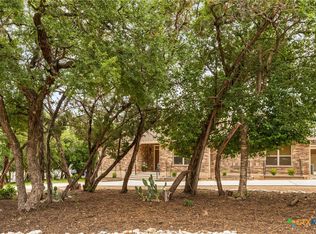 805 Willow Creek Cir, San Marcos, TX 78666