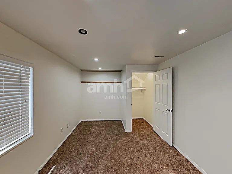8766 S Pebble Crest Way — Photo 15