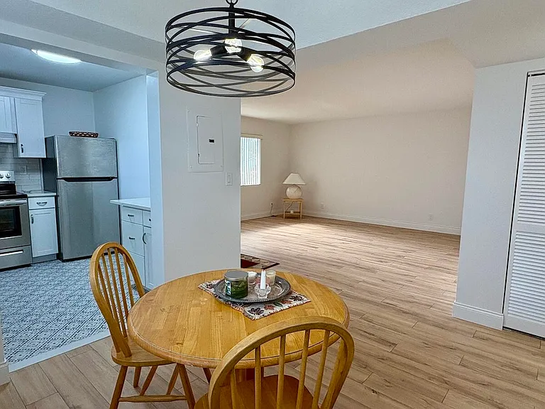 15091 Ashland Cir #I — Photo 10