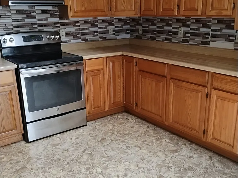 414 N Hague Ave — Photo 33