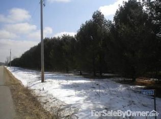 W4799 Landstad Rd, Bonduel, WI 54107