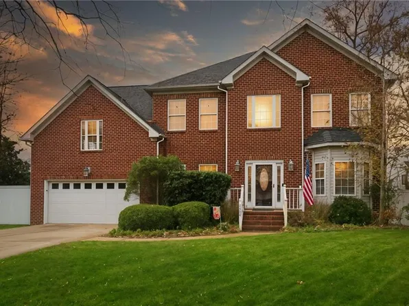 2404 Belle Ct, Virginia Beach, VA 23453