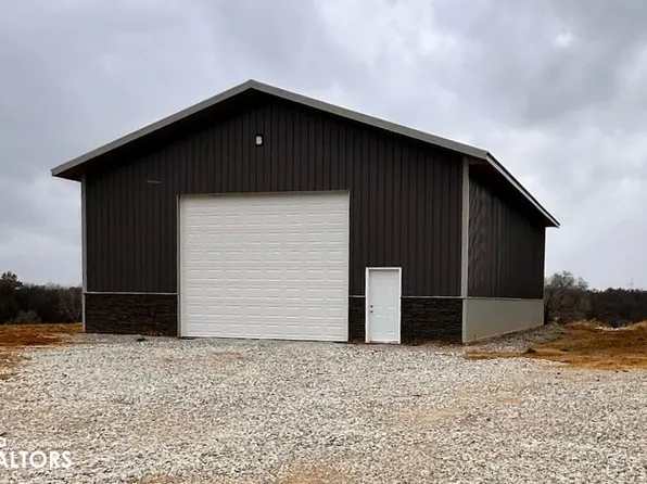 4856 103rd St, Montezuma, IA 50171