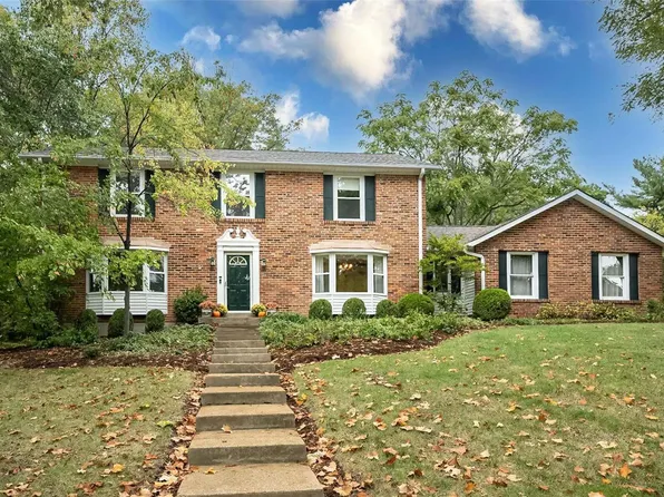 1781 Lynkirk Ln, Saint Louis, MO 63122
