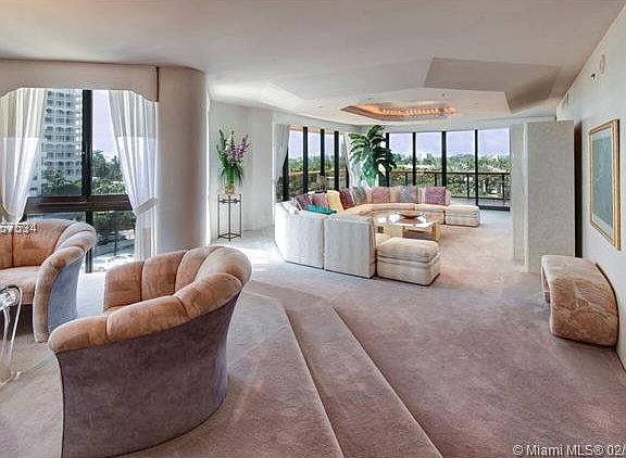 3rd image of 9999 Collins Ave APT 5J