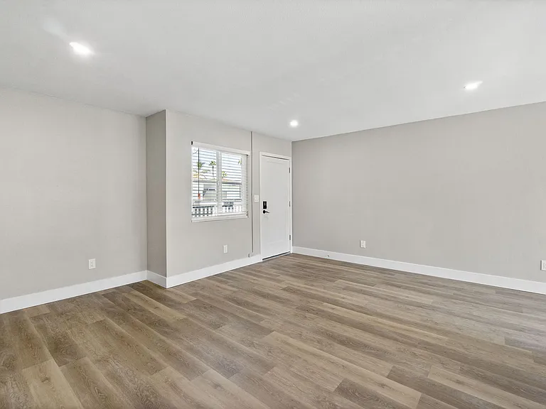 Ocean Breeze Terrace — Photo 26