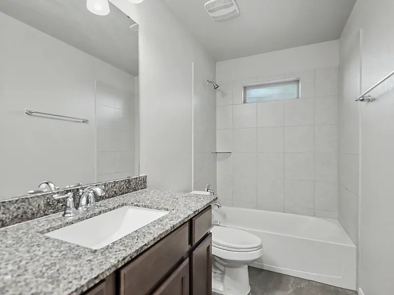 1475 Shadow Hill Ln — Photo 23