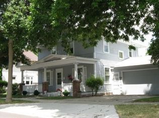 402 State Ave, Dell Rapids, SD 57022