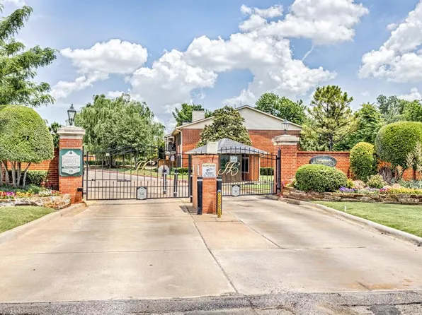 4400 Hemingway Dr APT 215, Oklahoma City, OK 73118