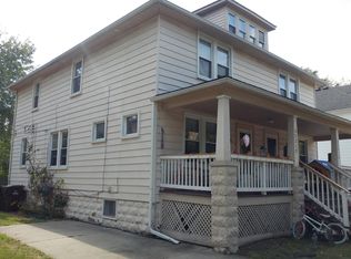 35263 Chestnut St, Wayne, MI 48184