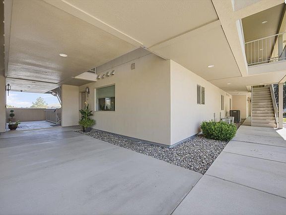 4th image of 3710 Canyon Lakes Dr. #L-104