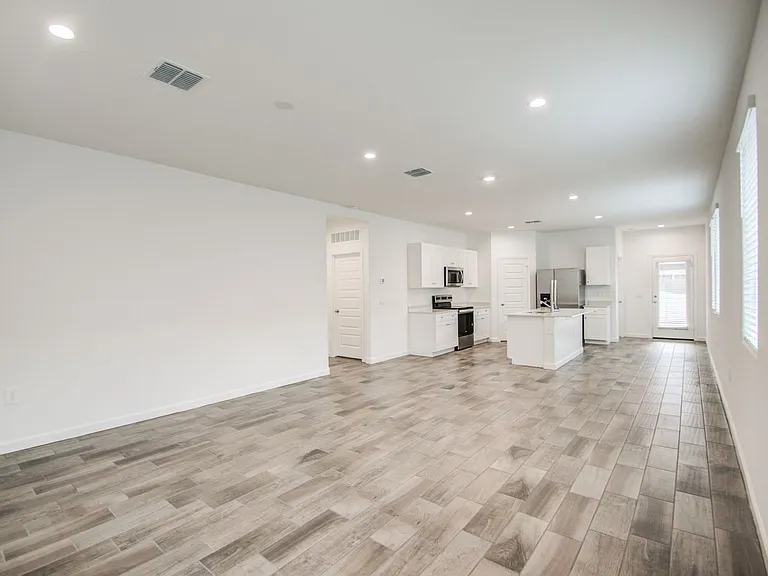1749 W Stealth Ave — Photo 25