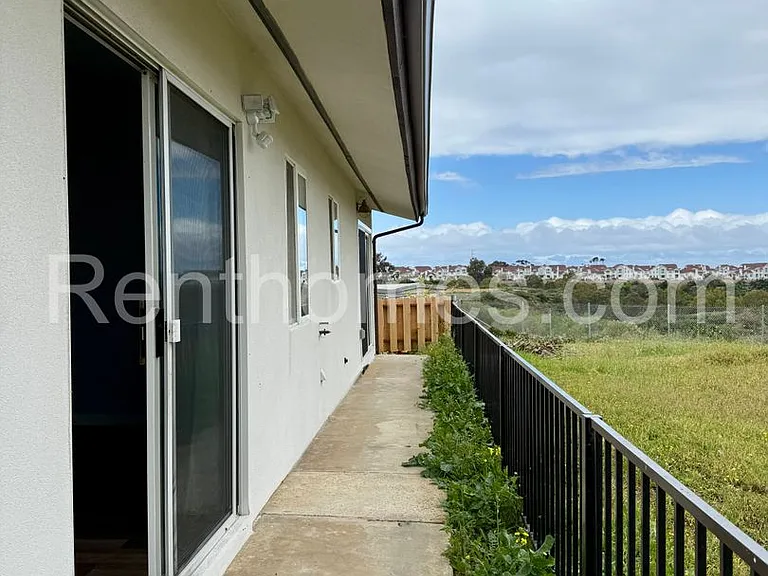 1410 Shoshone St — Photo 24