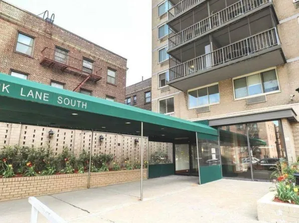 118-18 Union Turnpike #9L, Kew Gardens, NY 11415