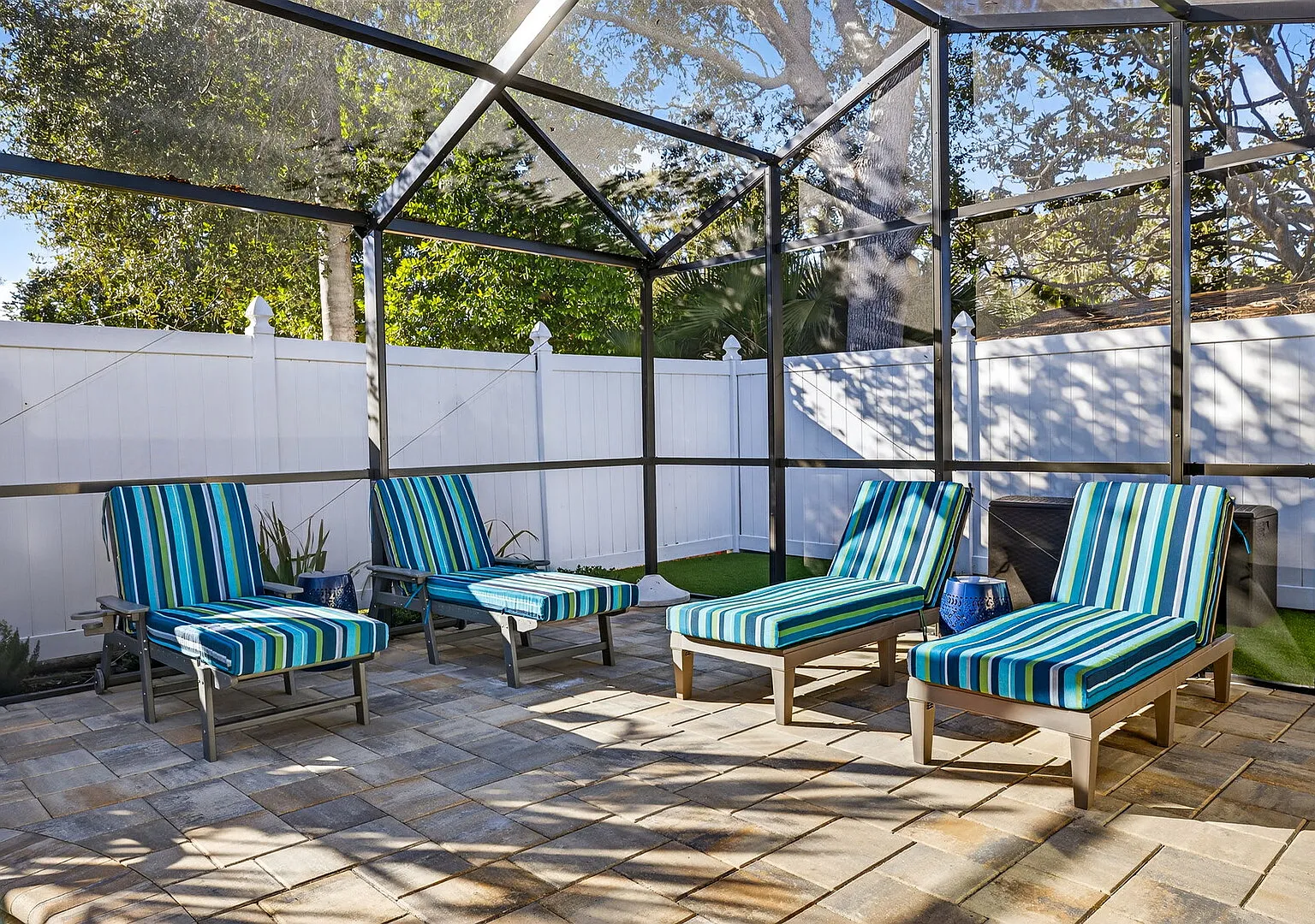 Flora & Flair - 3BD Home|Beach|Heated POOL — Photo 2