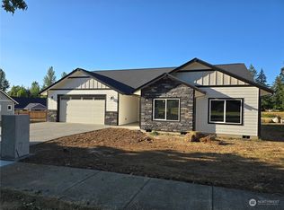 108 Sycamore Ln, Onalaska, WA 98570