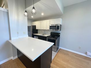 5700 Bryant St #1B-1BA, Pittsburgh, PA