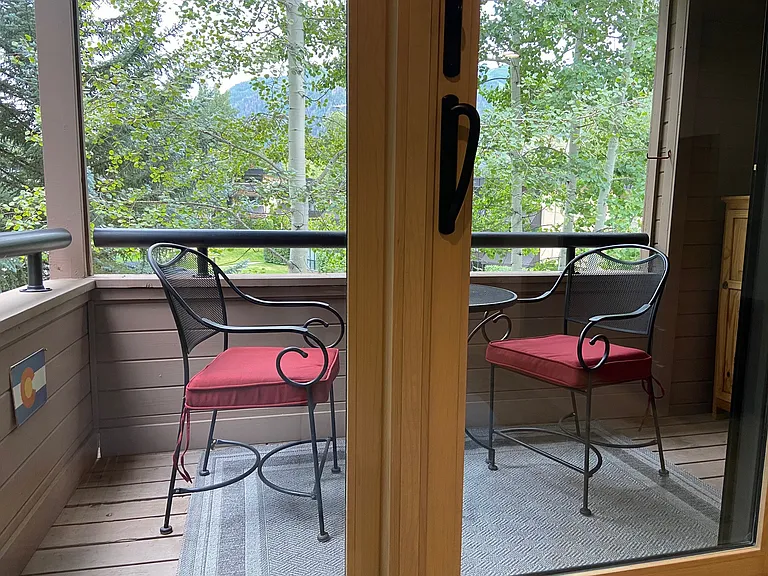 237 Vine St — Photo 4