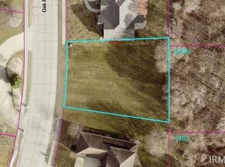 Oak Ridge Dr, Elkhart, IN 46517