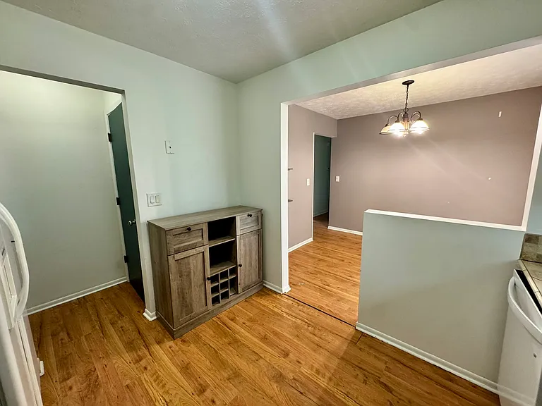 3003 Joann Ave — Photo 2