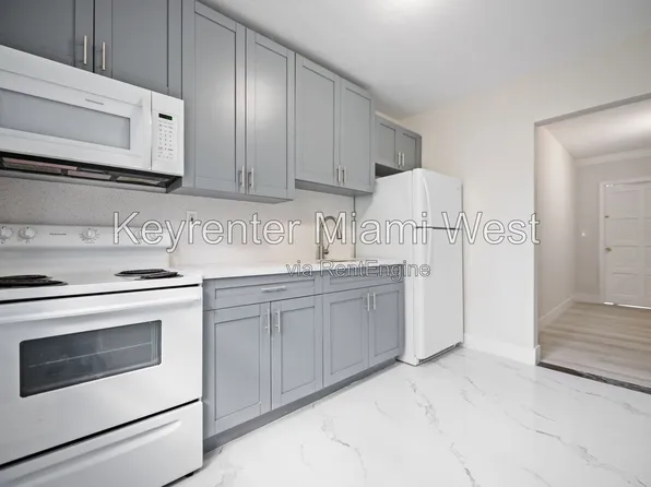 219 NW 10th Ave, Miami, FL