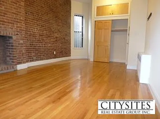 Rented by CitySites Real Estate Group | media 16