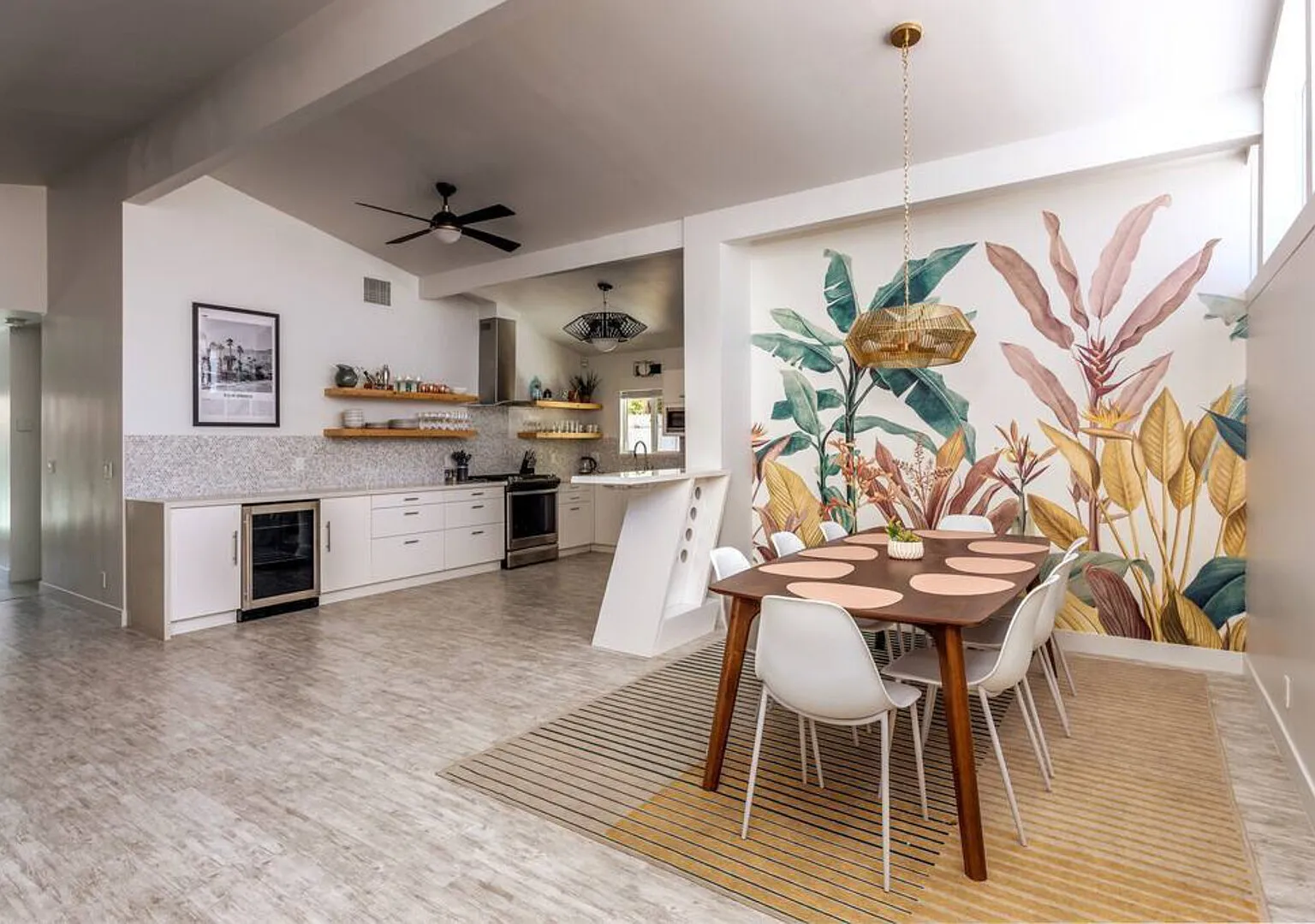Mid-Century Oasis with Pool & Spa — Photo 4