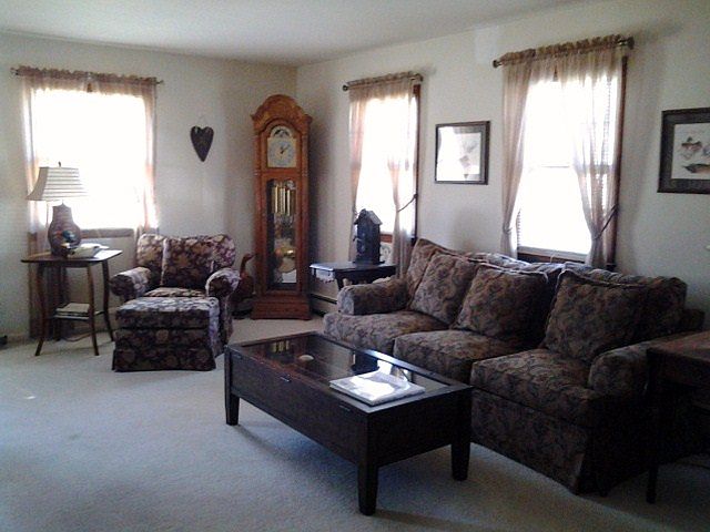 Living Room, bright