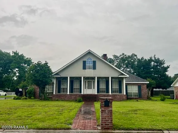 604 Oak Manor Dr, New Iberia, LA 70563