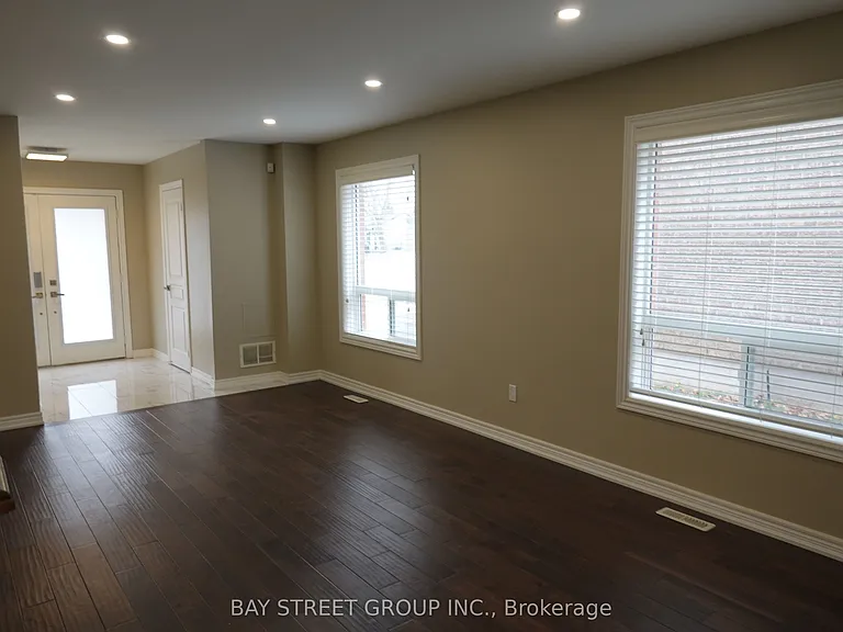 36 Vipond Rd — Photo 2