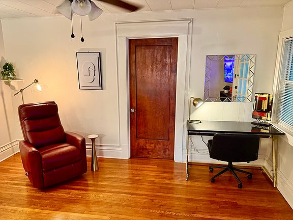 4th image of 820 12th Ave #4