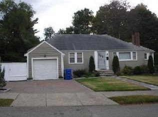 6 Kodaya Rd, Newton, MA 02468