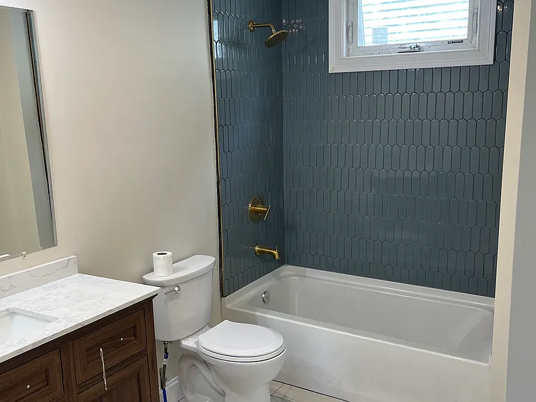230 Unit St #1 — Photo 9