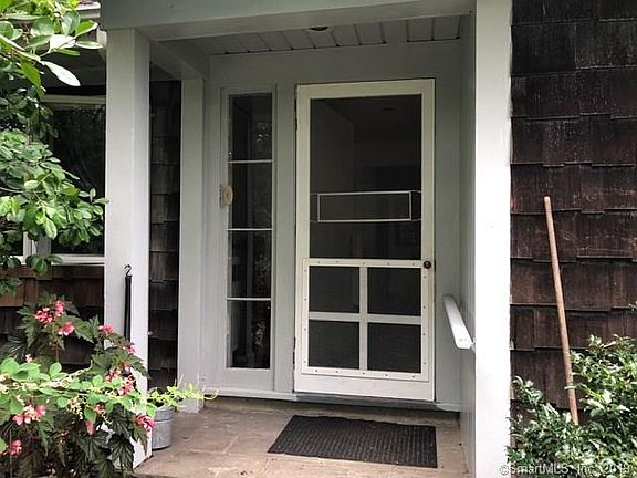 3rd image of 1205 Newfield Ave