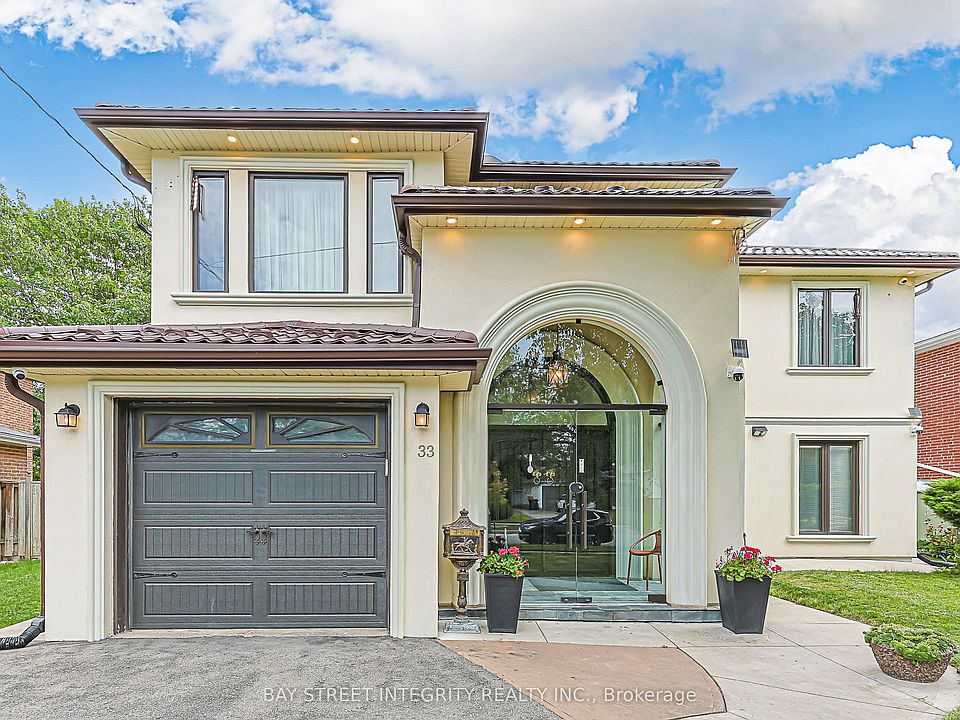 1st image of 33 Deerford Rd