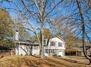 942 Majesty Ln, Morrow, GA 30260