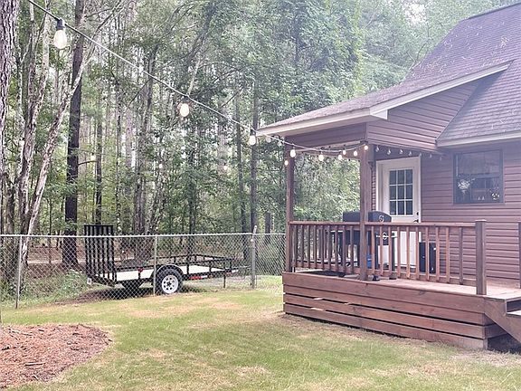 3rd image of 238 Cassie Ree Rd