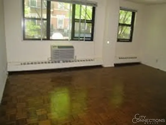 Rented by City Connections Realty | media 14