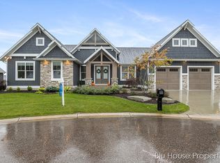 6765 Bradenwood Dr, Hudsonville, MI 49426