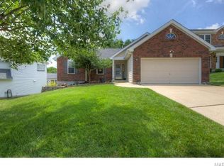 311 Ridge Oak Ct, Ballwin, MO 63021