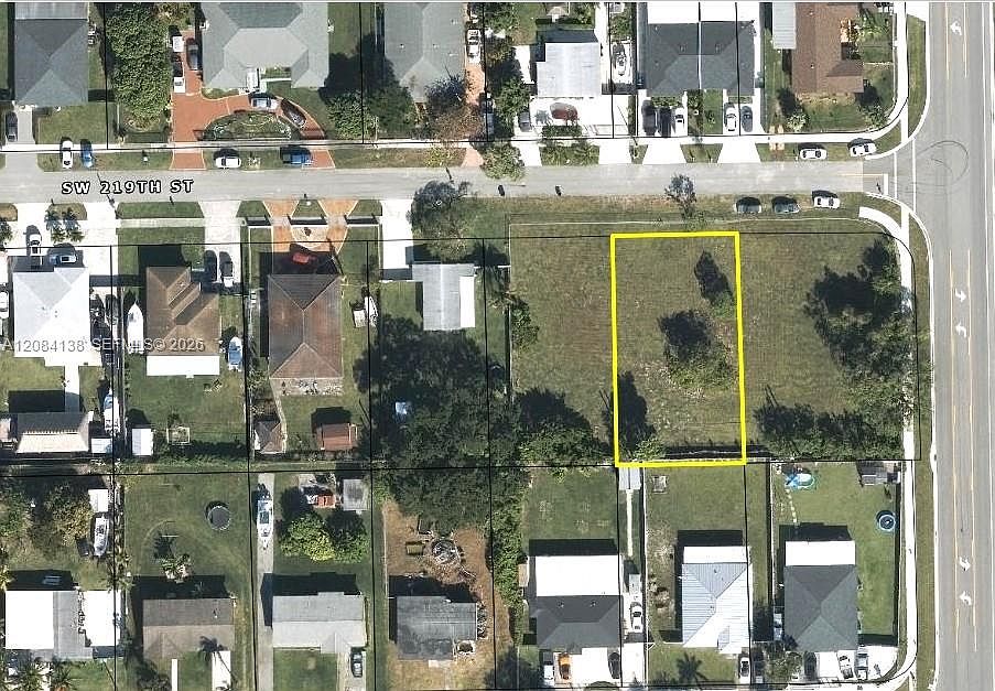 2nd image of 10710 SW 219th St