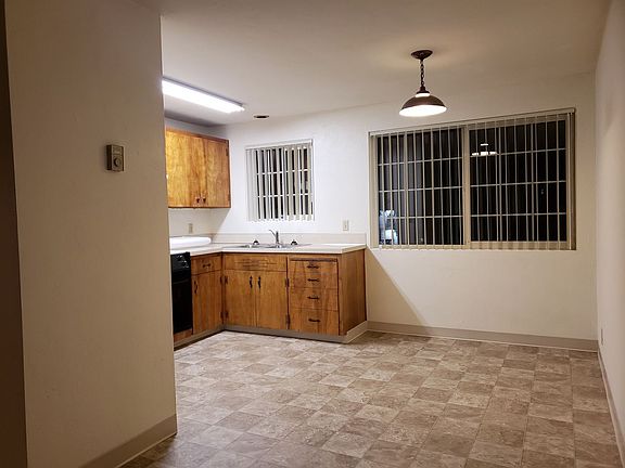 4th image of 2675-2695 Oak St #268508