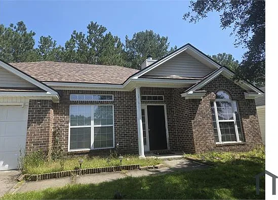 3 bed, 1400 sqft, $2,300 — Photo 1
